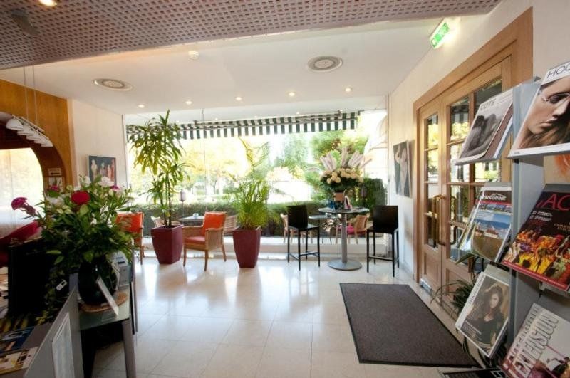 Hostellerie De La Vendee Lancy İç mekan fotoğraf