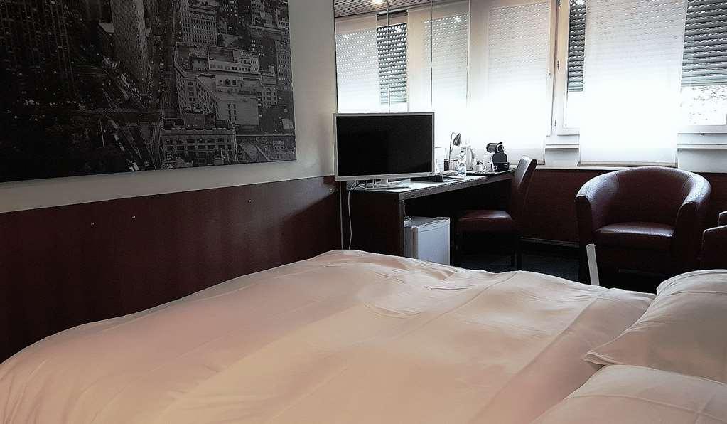 Hostellerie De La Vendee Lancy Oda fotoğraf
